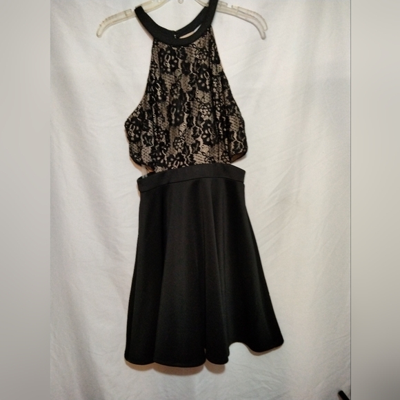 Speechless size 9 black and tan dress! - Picture 1 of 7